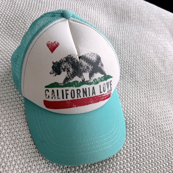 Billabong Aqua and White Trucker Hat with California Design - Picture 2 of 6